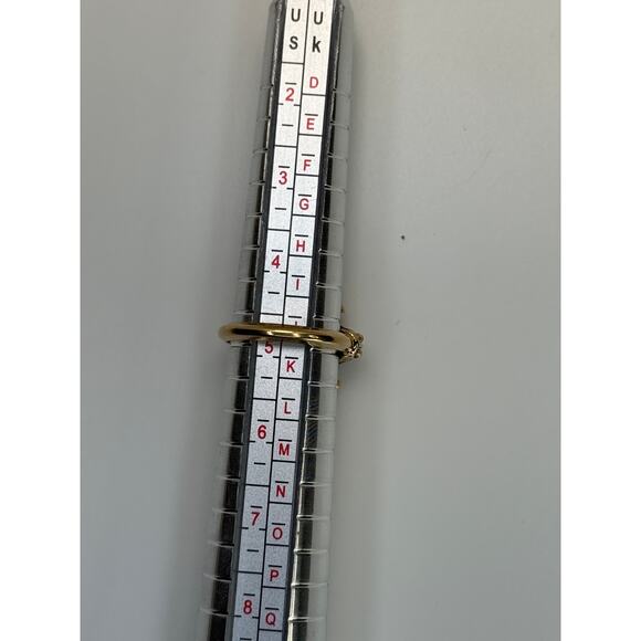 Avon Queensbury Ring size 5 - Picture 2 of 5